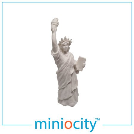 076-715 Garden Statue - Statue of Liberty - OO Gauge 1:76 scale