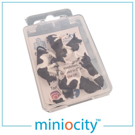 076-501 Black & White Cows (Pack of 6) OO Gauge 1:76 Scale Figures